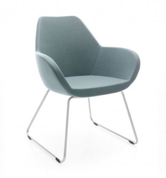 Sessel Lund mit Kufengestell