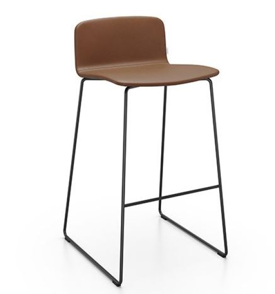 schwer entflammbarer Barhocker gepolstert Leder